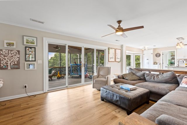 908 Harris Lane, Chattanooga, TN 37412