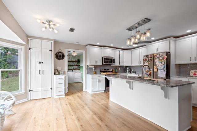 908 Harris Lane, Chattanooga, TN 37412
