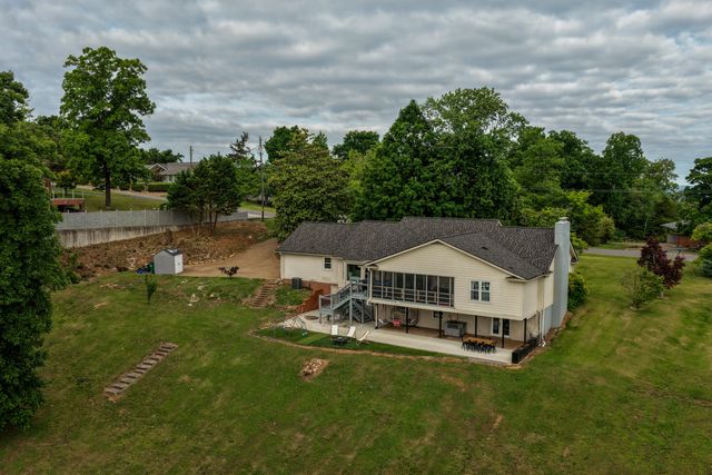 908 Harris Lane, Chattanooga, TN 37412