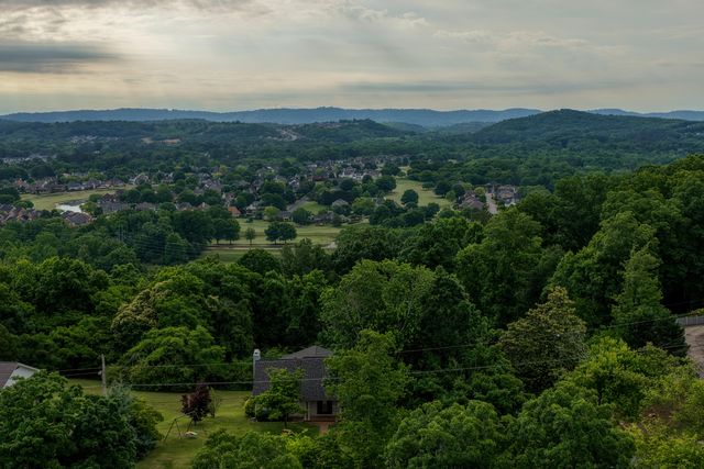 908 Harris Lane, Chattanooga, TN 37412