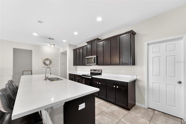 16466 OLIVE HILL DRIVE, Winter Garden, FL 34787