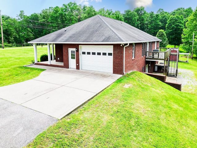 868 Arlington Ridge Rd, Erin, TN 37061