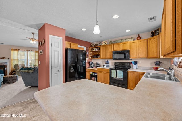 5694 County Line Road, New Bern, NC 28562