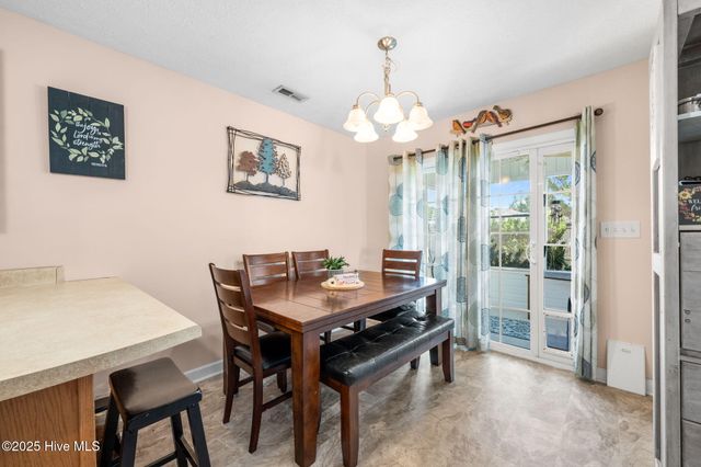 5694 County Line Road, New Bern, NC 28562