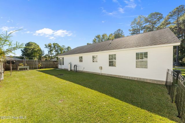 5694 County Line Road, New Bern, NC 28562