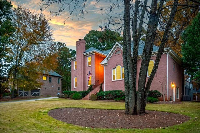 830 Cramac Drive, Lawrenceville, GA 30046