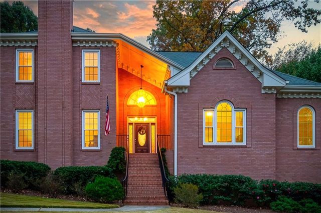 830 Cramac Drive, Lawrenceville, GA 30046