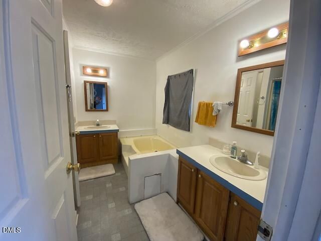 5141 Nc Highway 39 N, Henderson, NC 27537