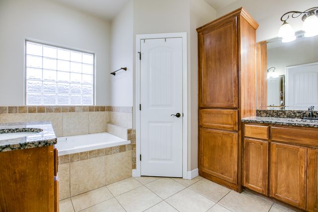 2517 School House Drive, San Angelo, TX 76904