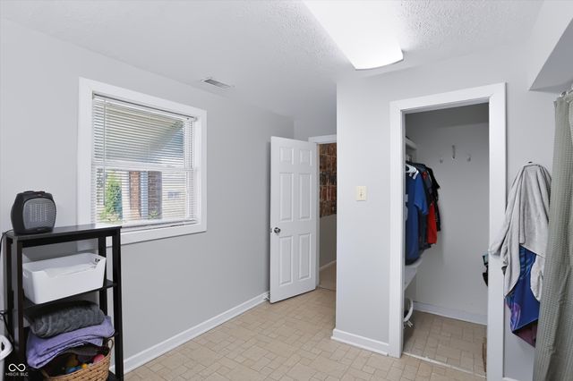 5 E Jefferson Street, Maxwell, IN 46154