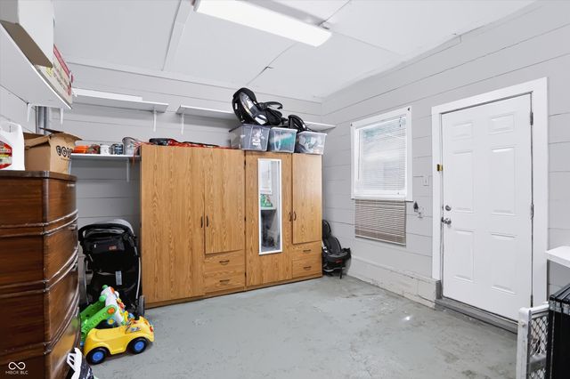 5 E Jefferson Street, Maxwell, IN 46154