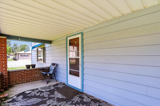 5 E Jefferson Street, Maxwell, IN 46154