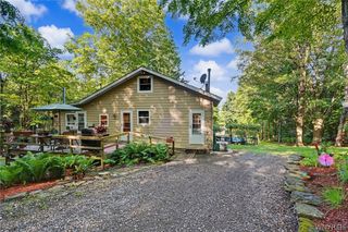 9371 South Protection Road, Holland, NY 14080