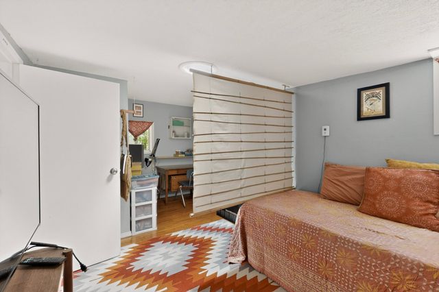 136 E Santa Fe Avenue, Santa Fe, NM 87505