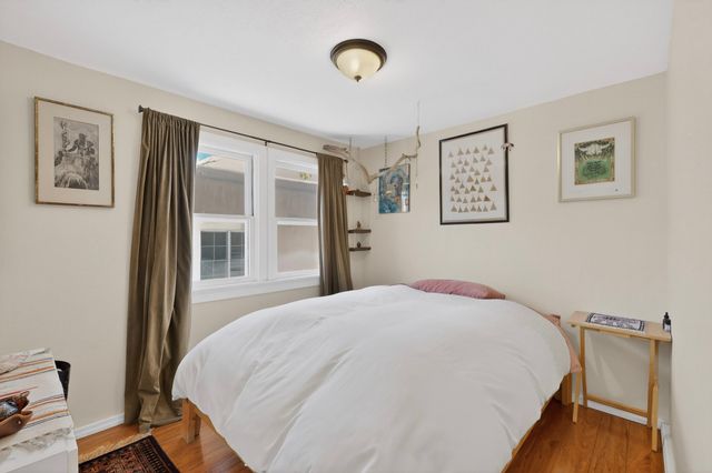 136 E Santa Fe Avenue, Santa Fe, NM 87505