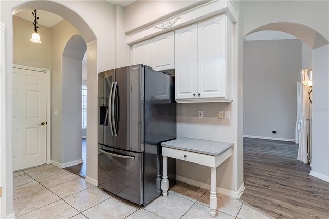 5121 AURORA DRIVE, Leesburg, FL 34748