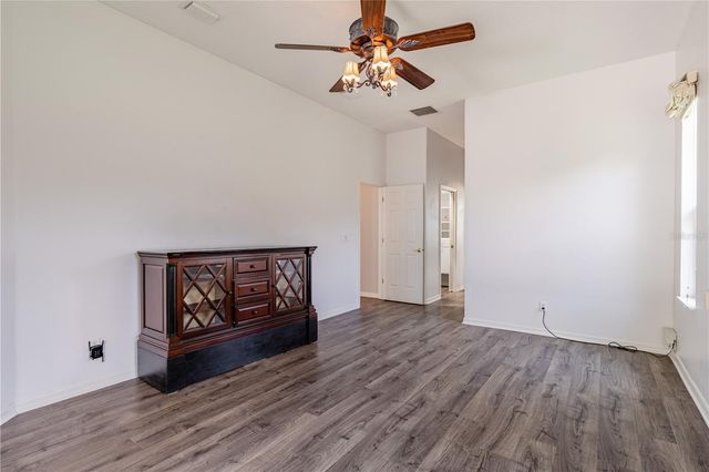 5121 AURORA DRIVE, Leesburg, FL 34748