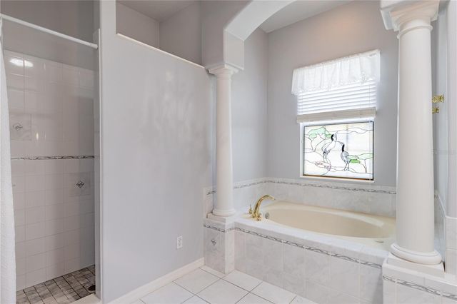 5121 AURORA DRIVE, Leesburg, FL 34748