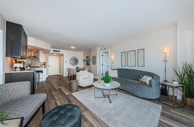 4900 BRITTANY DRIVE S 1413, St Petersburg, FL 33715