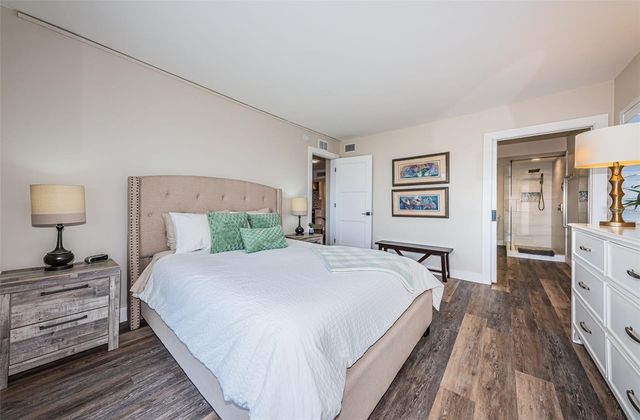 4900 BRITTANY DRIVE S 1413, St Petersburg, FL 33715