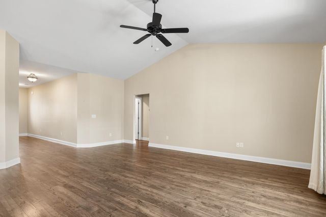 5600 Plantersville Pl., Myrtle Beach, SC 29579