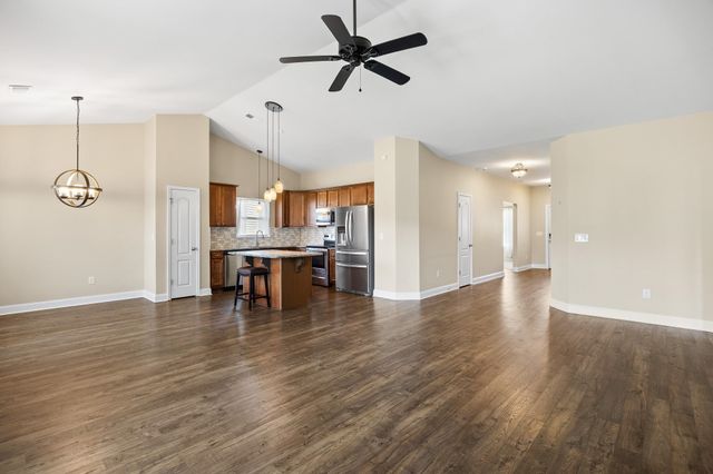 5600 Plantersville Pl., Myrtle Beach, SC 29579