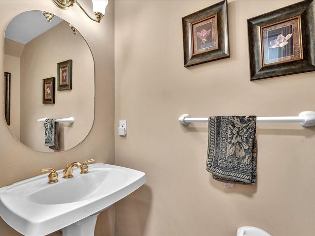 1449 Banyan Circle, Pompano Beach, FL 33069