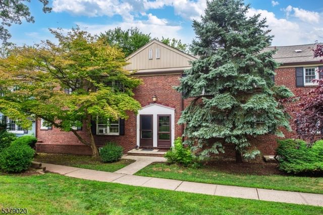 110 Lincoln Park 110, Cranford Twp., NJ 07016