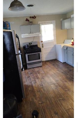 1502 MARY JANE AVE, Memphis, TN 38116