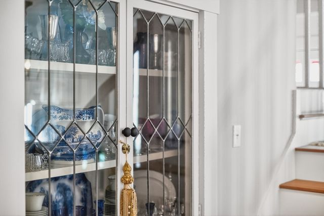 8 Dewey Ave, Sandwich, MA 02563