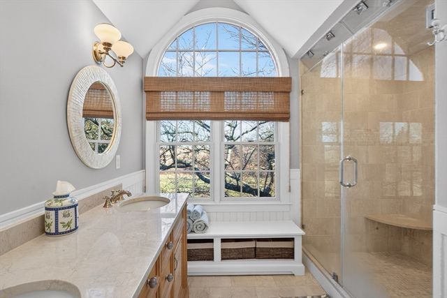 8 Dewey Ave, Sandwich, MA 02563