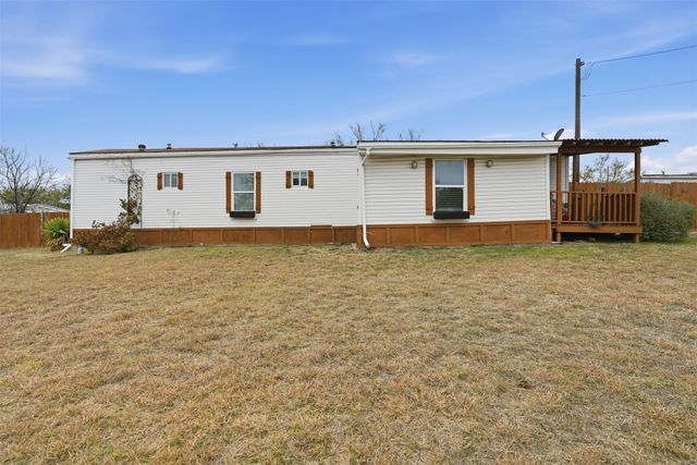 4104 Goliad Drive, Granbury, TX 76048