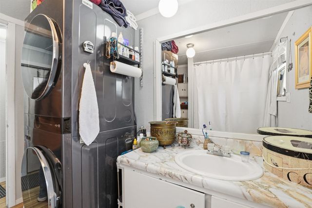 4104 Goliad Drive, Granbury, TX 76048