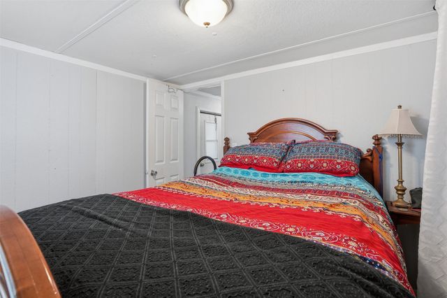 4104 Goliad Drive, Granbury, TX 76048