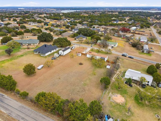 4104 Goliad Drive, Granbury, TX 76048