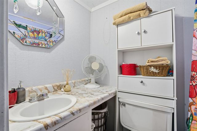 4104 Goliad Drive, Granbury, TX 76048