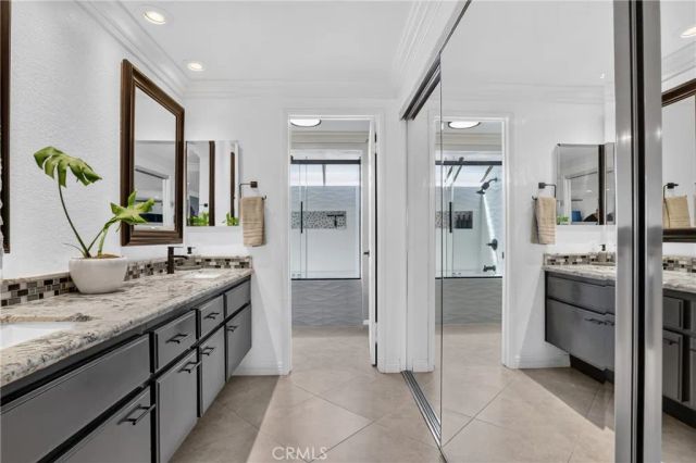 27871 Esporlas 27, Mission Viejo, CA 92692