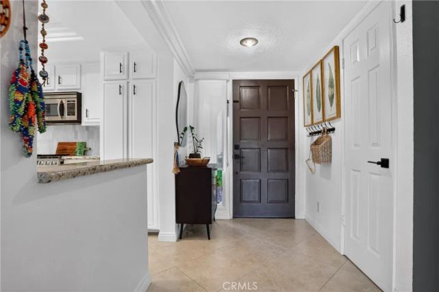 27871 Esporlas 27, Mission Viejo, CA 92692