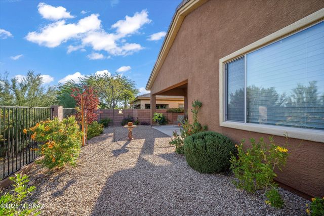 12698 N Gentle Rain Drive, Marana, AZ 85658