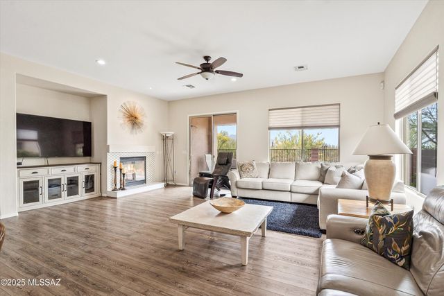 12698 N Gentle Rain Drive, Marana, AZ 85658