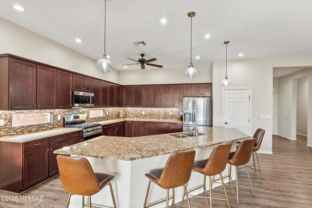 12698 N Gentle Rain Drive, Marana, AZ 85658