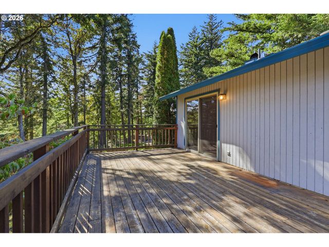 2018 Se BEAVER CREEK Ln, Troutdale, OR 97060