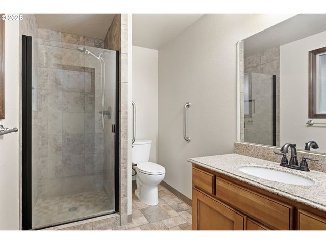 2018 Se BEAVER CREEK Ln, Troutdale, OR 97060