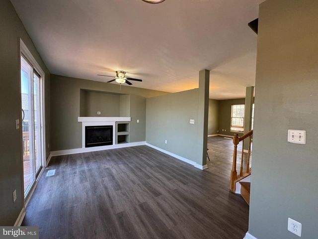 21737 TOTTENHAM HALE CT, Sterling, VA 20166