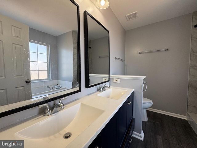 21737 TOTTENHAM HALE CT, Sterling, VA 20166