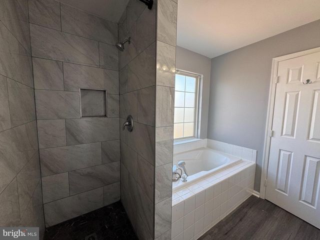 21737 TOTTENHAM HALE CT, Sterling, VA 20166