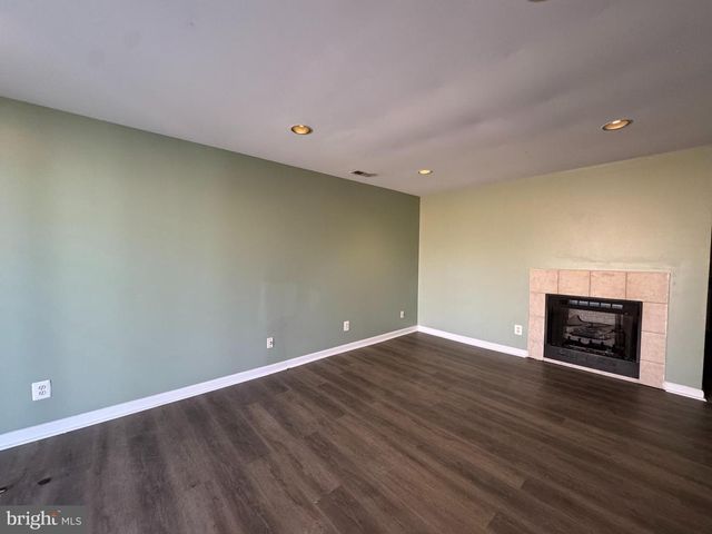 21737 TOTTENHAM HALE CT, Sterling, VA 20166