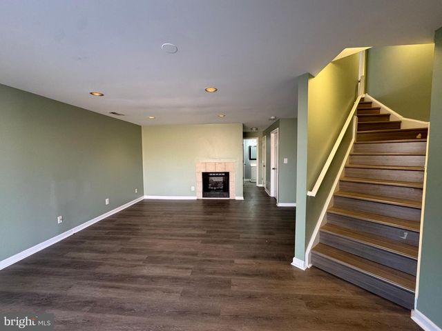 21737 TOTTENHAM HALE CT, Sterling, VA 20166