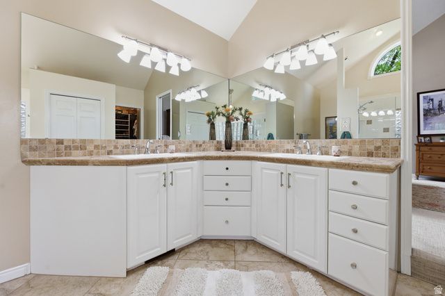 2515 W JORDAN CT, Taylorsville, UT 84129