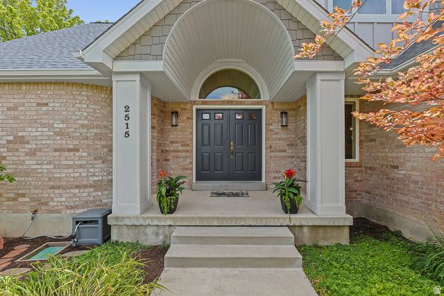 2515 W JORDAN CT, Taylorsville, UT 84129